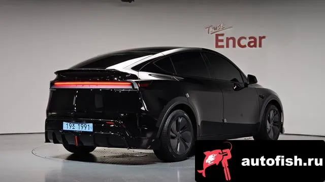 Tesla Model Y Model Y 2025 года - автомобиль из Южной Кореи