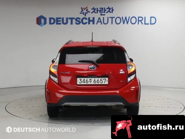 Toyota Prius Prius C 2020 года - вид 4