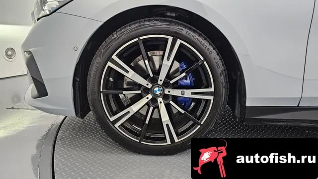 BMW 5-Series 5 Series (G60) 2026 года - похожие автомобили