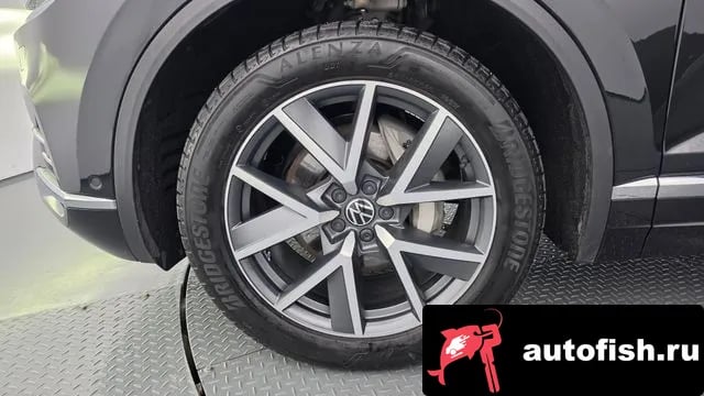 Volkswagen Touareg Tuareg 3rd generation 2023 года - вид 5
