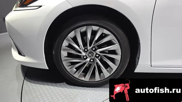 Lexus ES ES300h 7th generation 2021 года - вид 5