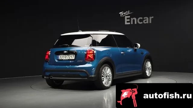 Mini Cooper Cooper 2023 года - вид 2