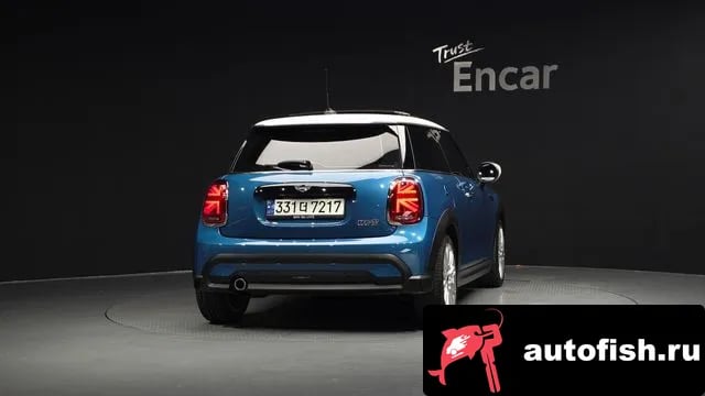 Mini Cooper Cooper 2023 года - вид 4