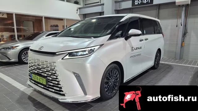 Lexus LM LM Second Generation 2025 года - вид 1