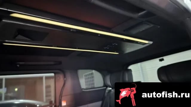 Lexus LM LM Second Generation 2025 года - похожие автомобили