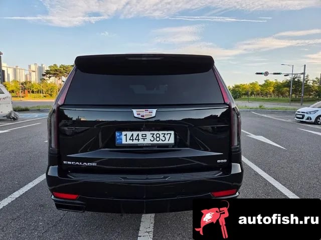 Cadillac Escalade Escalade 5th Generation 2021 года - вид 2
