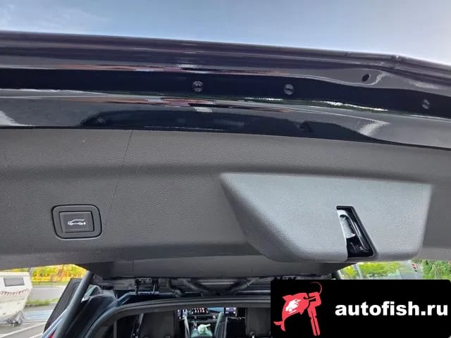 Cadillac Escalade Escalade 5th Generation 2021 года - похожие автомобили