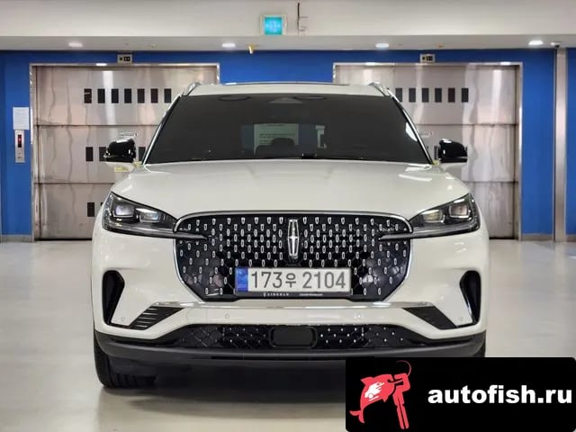 Lincoln Aviator Aviator 2nd generation 2024 года - вид 3