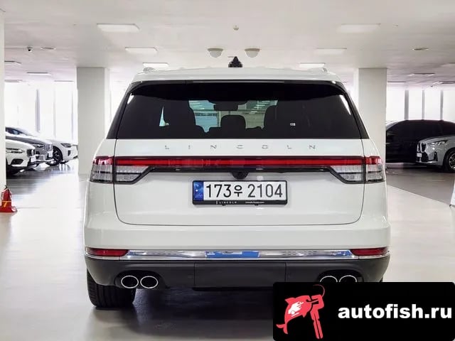 Lincoln Aviator Aviator 2nd generation 2024 года - вид 4