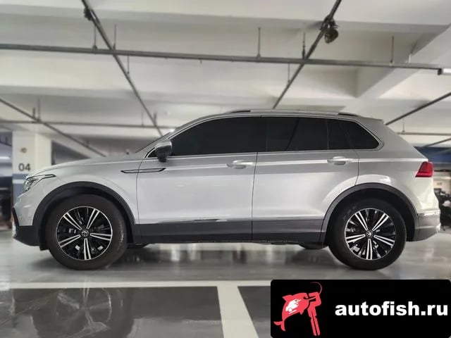 Volkswagen Tiguan Tiguan second Generation 2021 года - вид 3