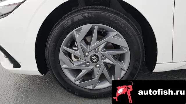 Hyundai AVANTE The New Avante (CN7) 2026 года - вид 5