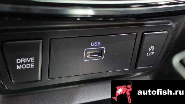 KG Mobility (Ssangyong) TIBOLI Berry New Tivoli 2020 года - похожие автомобили