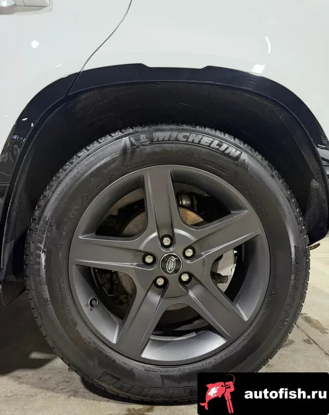Land Rover Defender Bitdefender (L663) 2024 года - вид 5