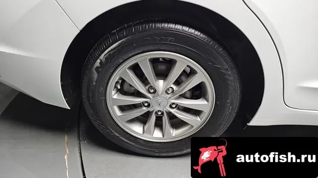 Hyundai AVANTE The New Avante AD 2019 года - вид 5