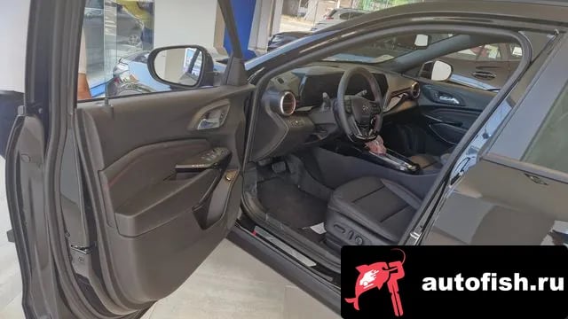 Chevrolet (GM Daewoo) Trax Trax Crossover 2026 года - вид 6