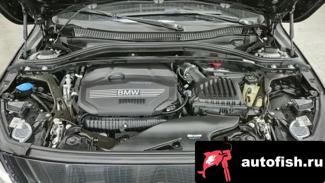 BMW 1-Series 1 Series (F40) 2024 года - вид 6
