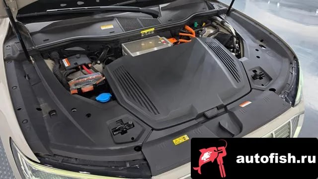 Audi e-tron e-Tron 2020 года - вид 6