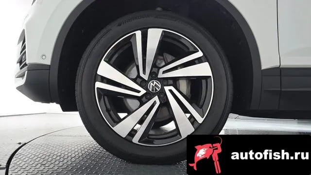 Volkswagen Touareg Tuareg 3rd generation 2023 года - вид 4