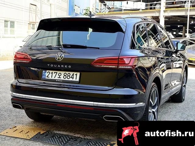 Volkswagen Touareg Tuareg 3rd generation 2021 года - вид 4