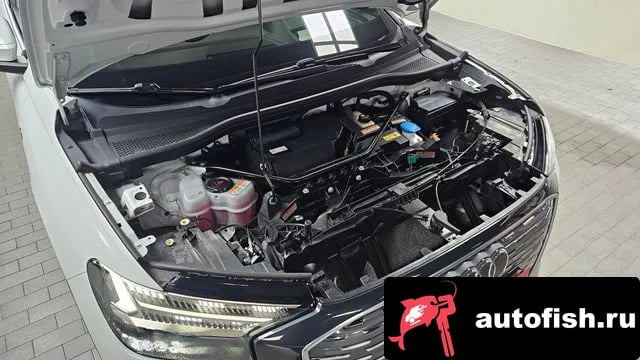 Audi Q4 e-tron Q4 e-Tron (F4) 2022 года - вид 6