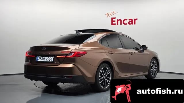 Toyota Camry Camry (XV80) 2025 года - вид 2