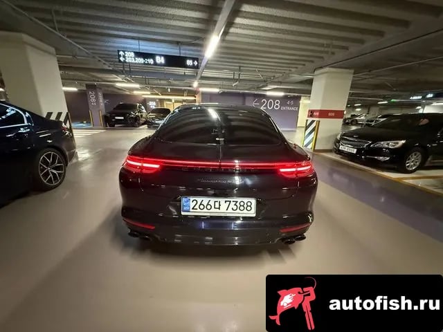 Porsche Panamera Panamera (971) 2019 года - вид 4