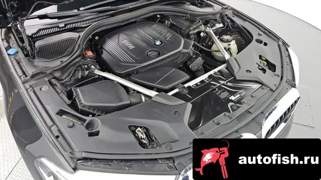 BMW 5-Series 5 Series (G30) 2018 года - вид 6