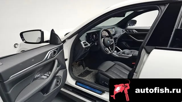 BMW 4-Series 4 Series (G22) 2026 года - похожие автомобили