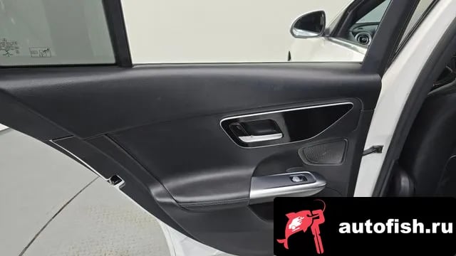 Mercedes-Benz C-Class C-Class W206 2022 года - похожие автомобили