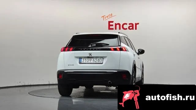 Peugeot 2008 2008 Second generation 2021 года - вид 4