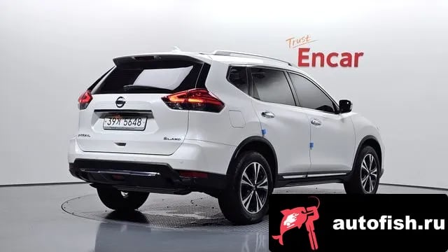 Nissan X-Trail Xtrail 2018 года - вид 2