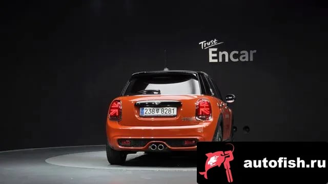 Mini Cooper Cooper S 2019 года - вид 4