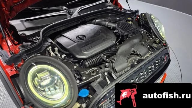 Mini Cooper Cooper S 2019 года - вид 6