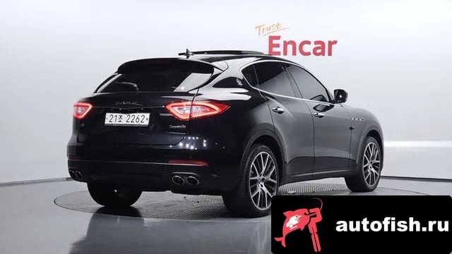 Maserati Levante Lebante 2018 года - похожие автомобили