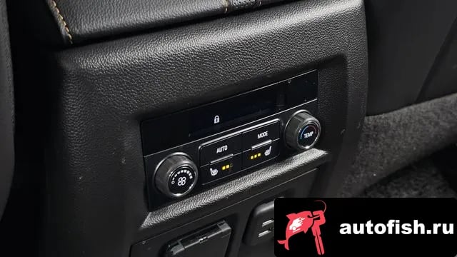 Chevrolet (GM Daewoo) Traverse Traverse 2020 года - похожие автомобили
