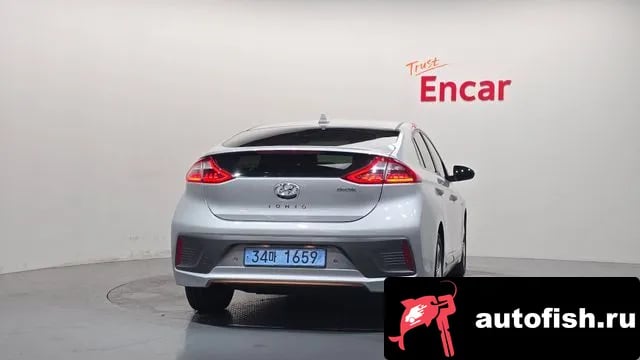 Hyundai Ioniq Ionic Electric 2018 года - вид 4