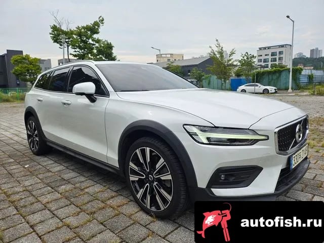 Volvo V60 V60 Cross-country 2nd Generation 2021 года - вид 2