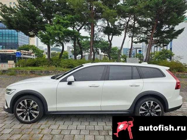 Volvo V60 V60 Cross-country 2nd Generation 2021 года - вид 5