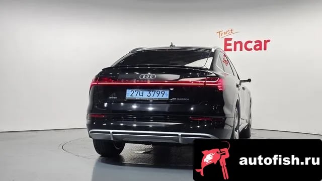 Audi e-tron e-Tron 2022 года - вид 4