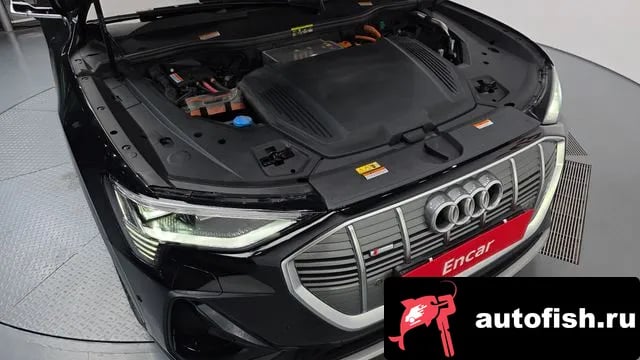 Audi e-tron e-Tron 2022 года - вид 6