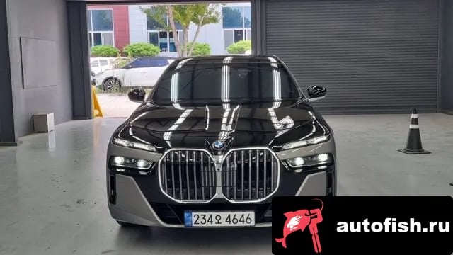 BMW 7-Series 7 Series (G70) 2023 года - вид 3