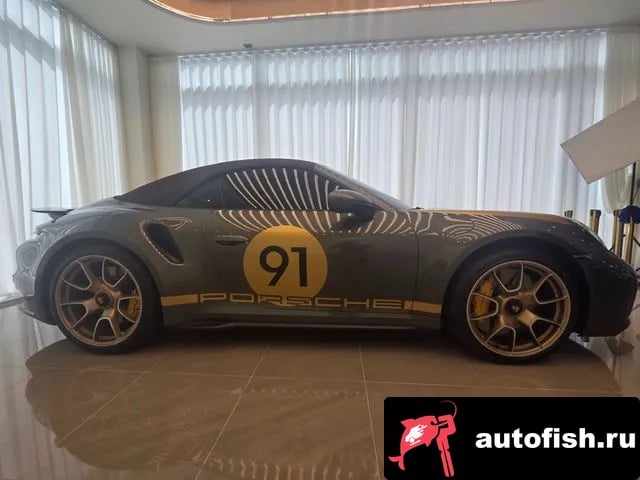 Porsche 911 911 (992) 2023 года - вид 6