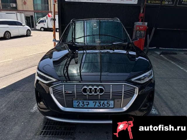 Audi e-tron e-Tron 2021 года - вид 1
