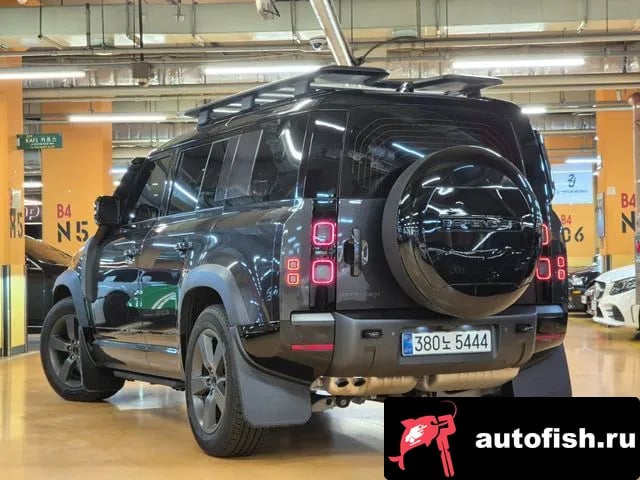 Land Rover Defender Bitdefender (L663) 2026 года - вид 4