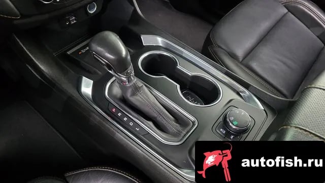 Chevrolet (GM Daewoo) Traverse Traverse 2021 года - похожие автомобили