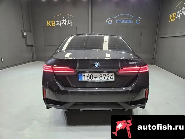 BMW 5-Series 5 Series (G60) 2026 года - вид 4