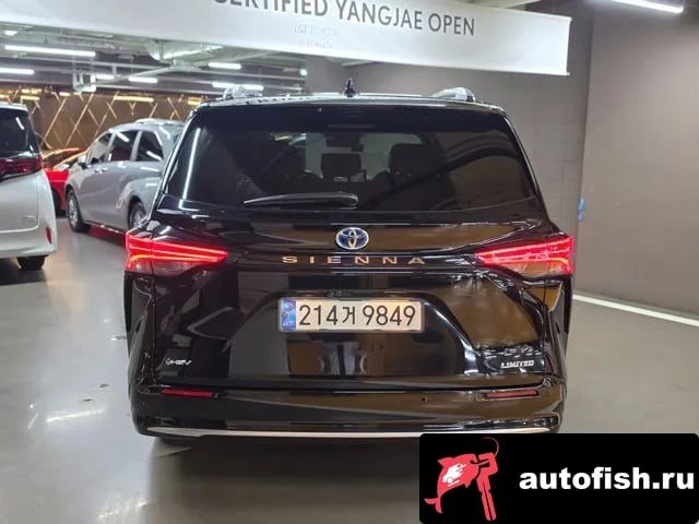 Toyota Sienna Siena 4th Generation 2025 года - вид 4