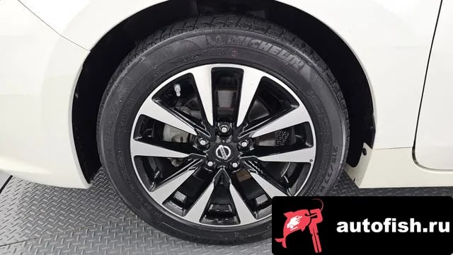 Nissan Altima Altima 2018 года - похожие автомобили