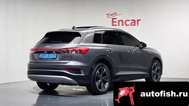 Audi Q4 e-tron Q4 e-Tron (F4) 2022 года - вид 2