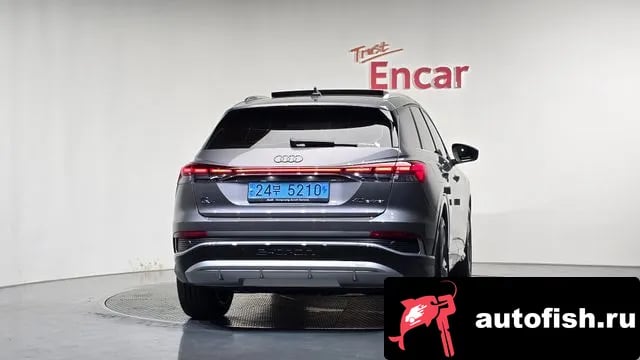 Audi Q4 e-tron Q4 e-Tron (F4) 2022 года - вид 4